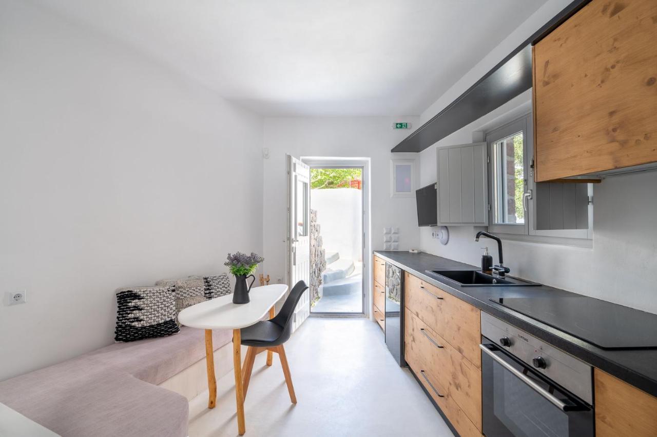 Fertimo Suites Éxo Goniá 外观 照片